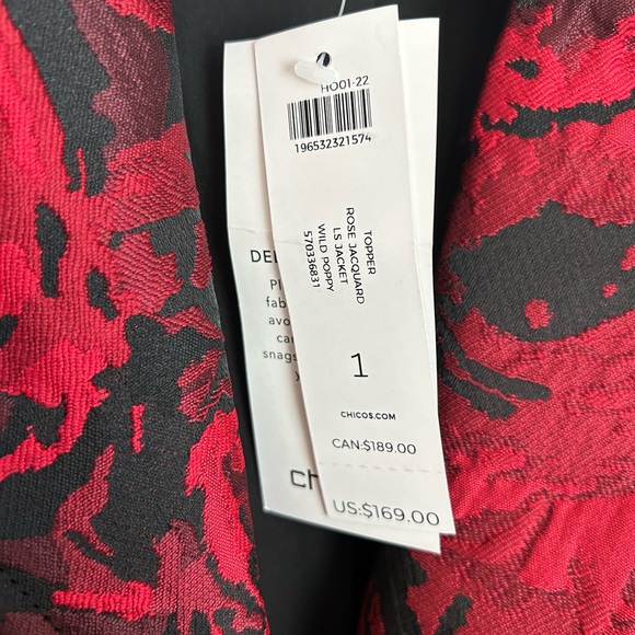 Chico Jacket, size 1, NWT, red & black, 2 eye hook closures and 2 side pockets - Picture 5 of 8
